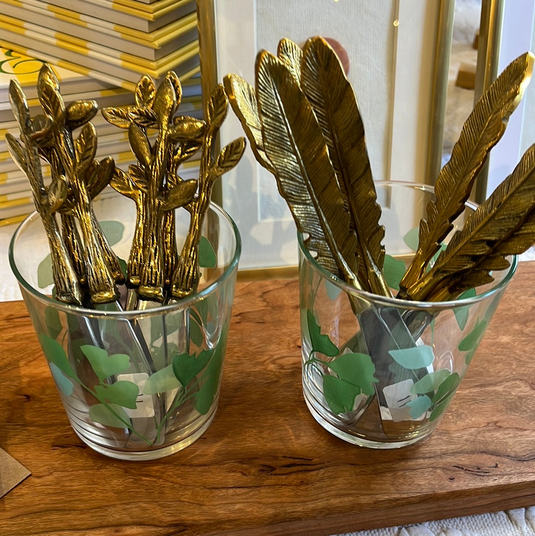 Cocktail Spreader