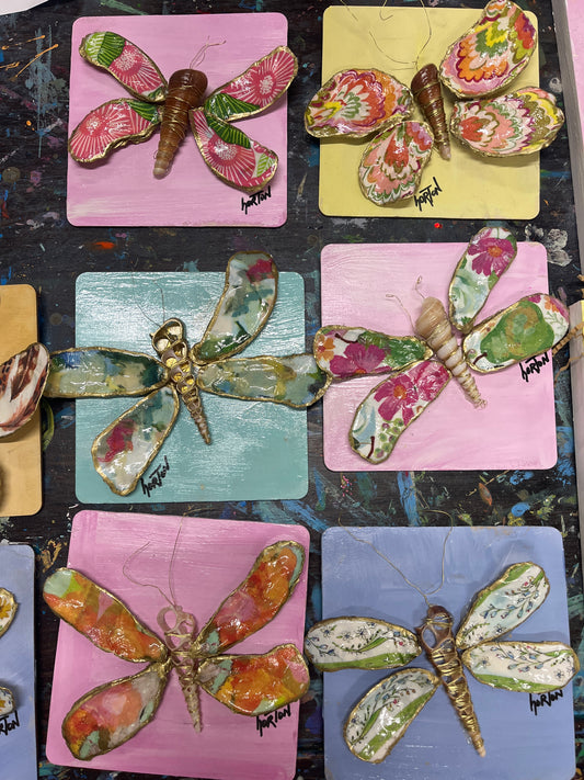 Dragonfly Oyster Art by Marshall