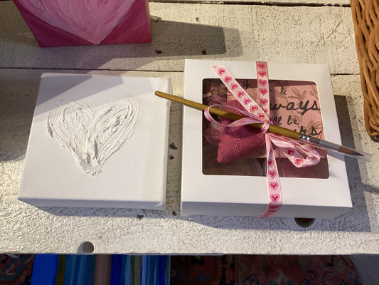Heart Paint Kit