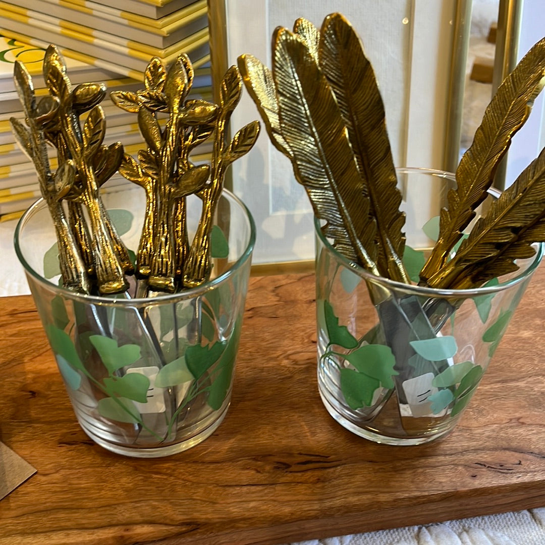 Cocktail Spreader