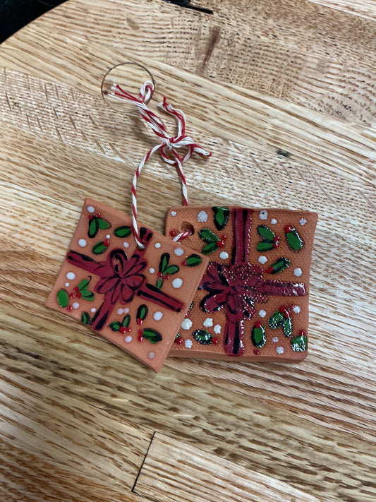 Present Tag Ornament