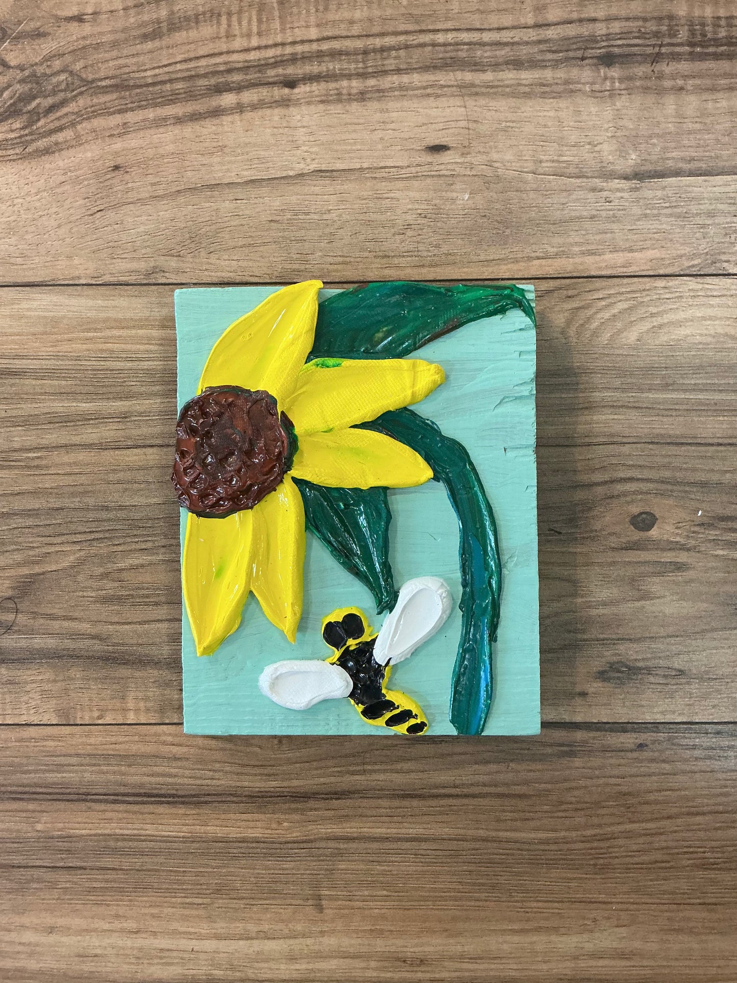 Laura Walker Bee Flower