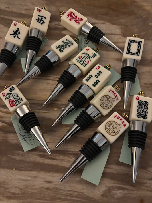 Mahjong tile bottle stopper with real tile