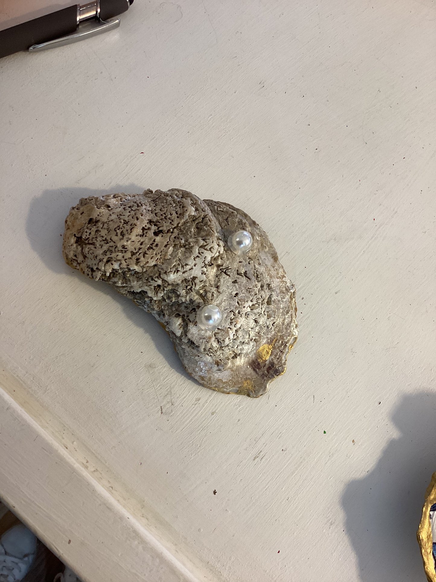 Lydia Nolen “Oyster Shell Ring Holders with Cross”